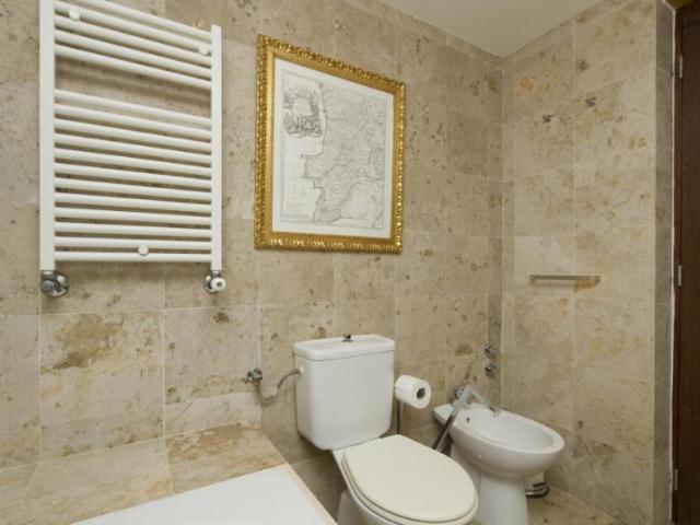 Apartamento alugar em Misericórdia, Lisboa
