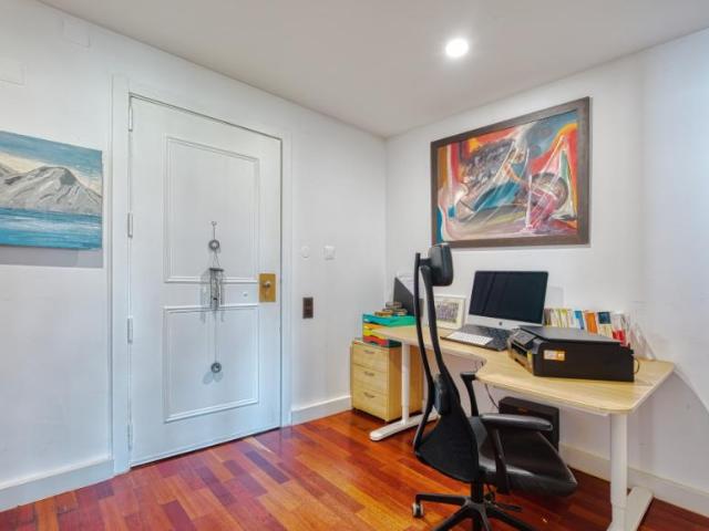 Apartamento alugar em Santa Clara, Lisboa