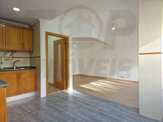 Apartamento venda em Loures