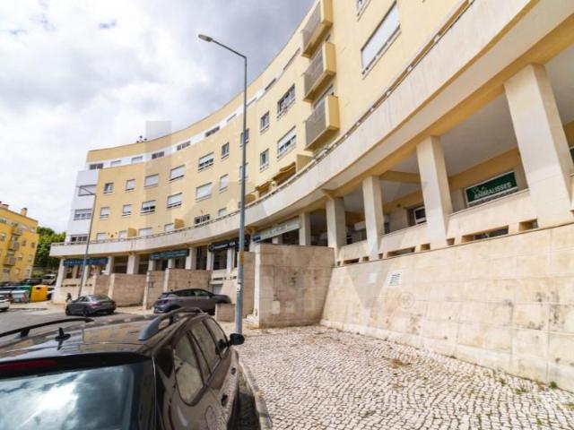 Apartamento venda em Portela da Azóia, Santiago Dos Velhos