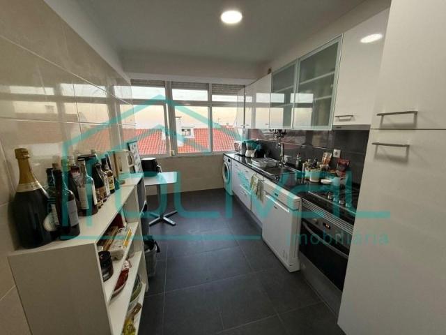Apartamento venda em Loures