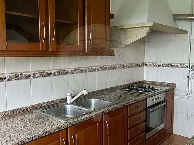 Apartamento venda em Mourilhe, Viseu
