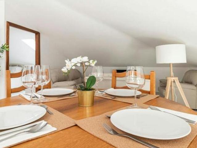 Apartamento alugar em Pederneira, Leiria