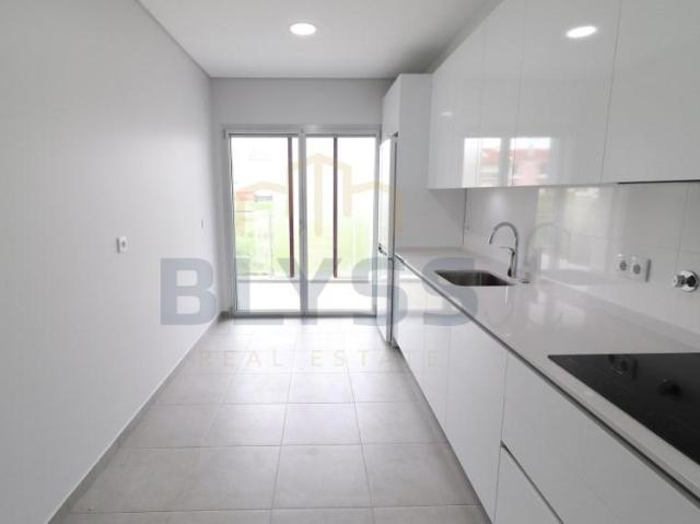 Apartamento alugar em Trigache, Odivelas