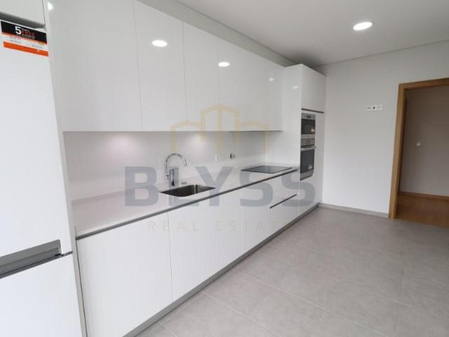 Apartamento alugar em Trigache, Odivelas