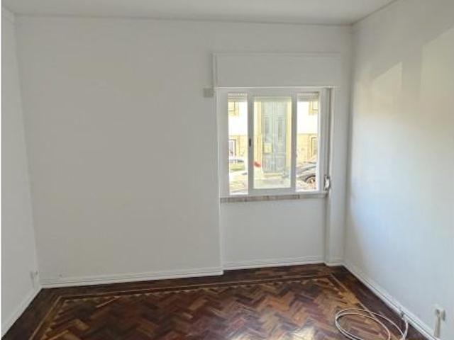 Apartamento alugar em Baixa de Algés, Oeiras