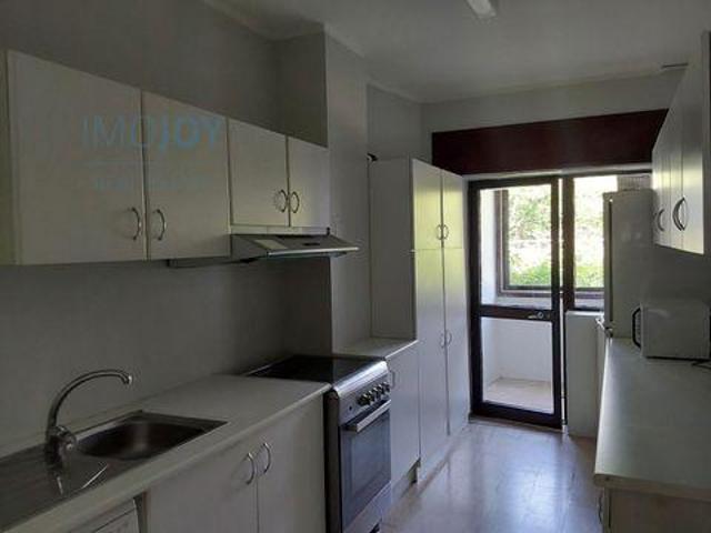 Apartamento alugar em Porto, Aldoar