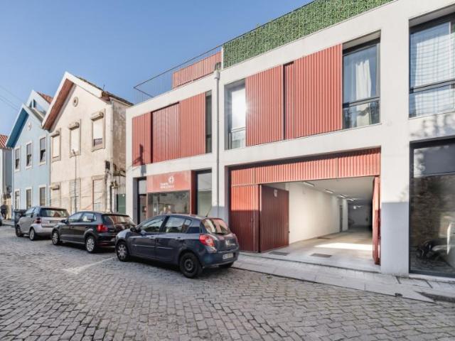 Apartamento alugar em Porto, Lordelo Do Ouro