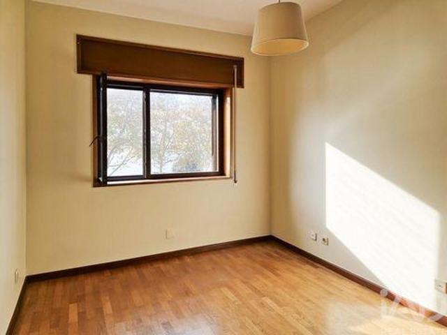Apartamento alugar em Porto, Aldoar