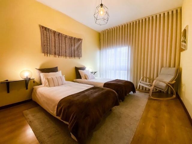 Apartamento alugar em Porto, Lordelo Do Ouro