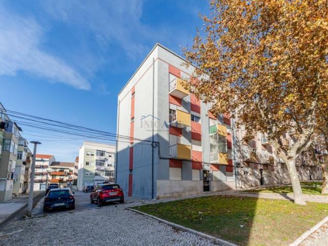 Apartamento venda em Barreiro, Lavradio