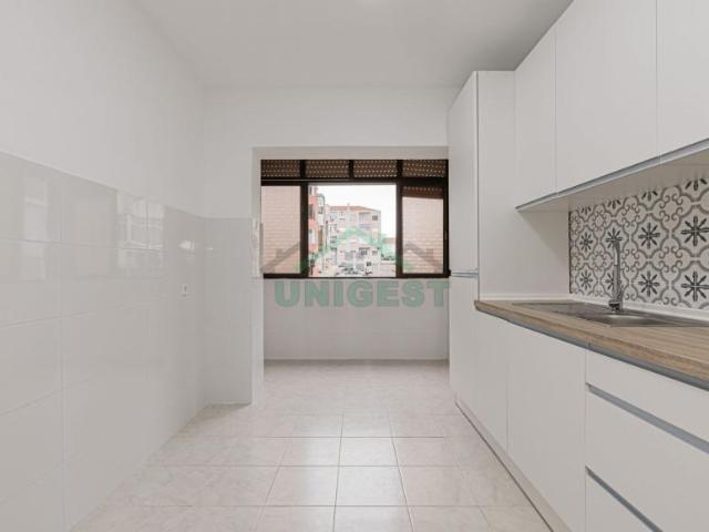 Apartamento alugar em Lavradio, Setúbal