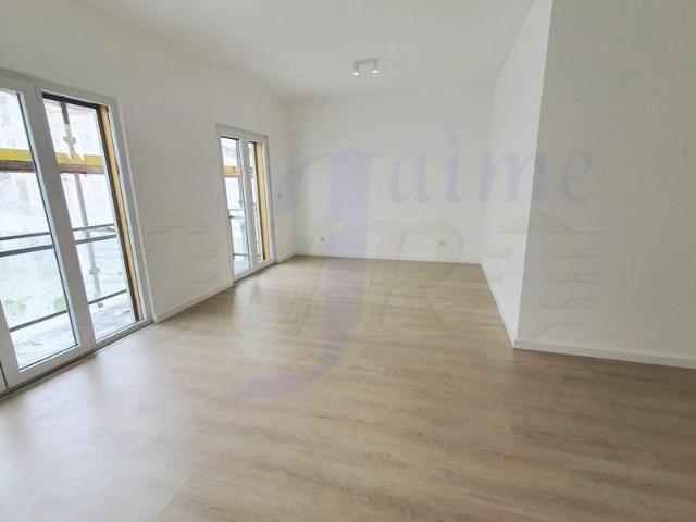 Apartamento alugar em Sintra, Asfamil