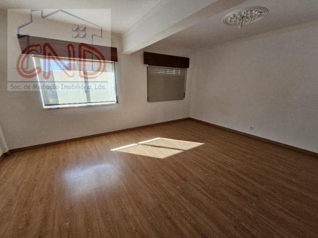 Apartamento alugar em Sintra