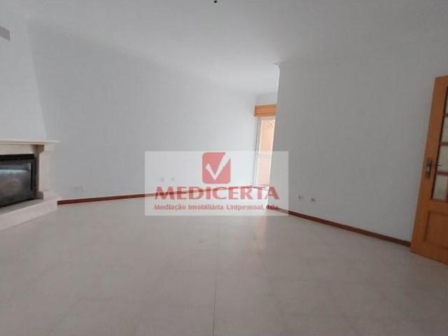 Apartamento venda em Rinchoa, Sintra