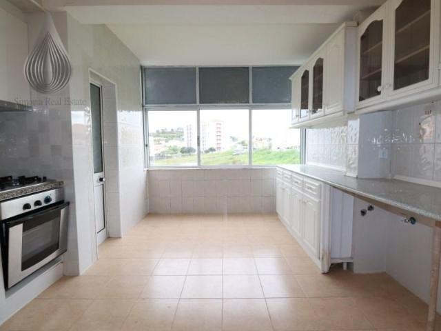 Apartamento alugar em Varatojo, Torres Vedras