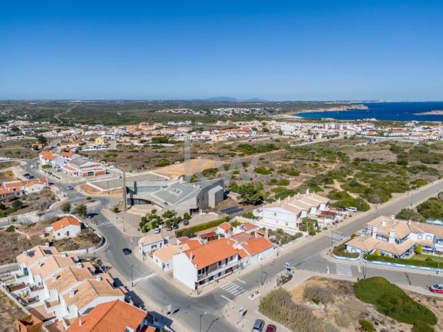 Apartamento venda em Vila Do Bispo