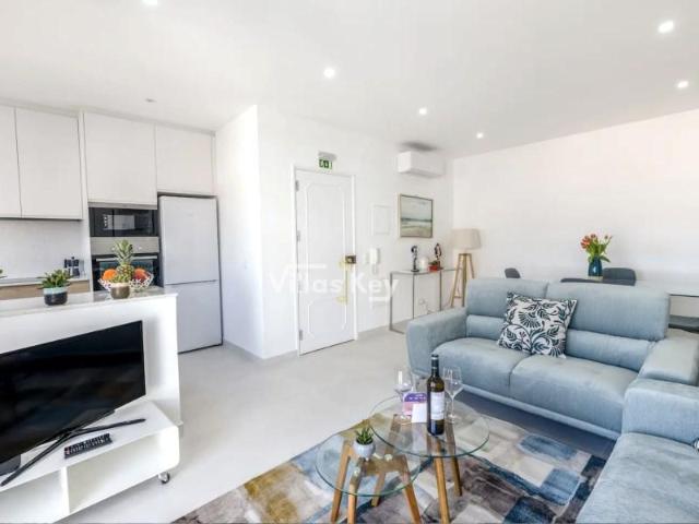 Apartamento venda em Vila Do Bispo