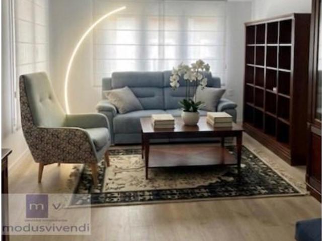 Apartamento en alquiler en Centro, León