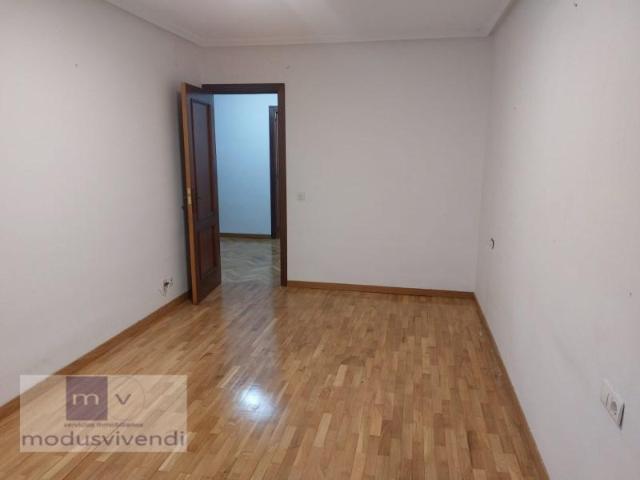 Apartamento en alquiler en Centro, León