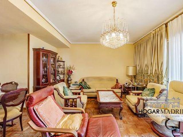 Apartamento en venta en Tetuán, Madrid