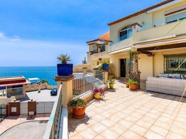 Apartamento en alquiler en Imaroga, La Axarquía