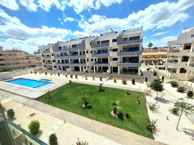 Apartamento en alquiler en Playa Flamenca II, el Baix Segura / La Vega Baja
