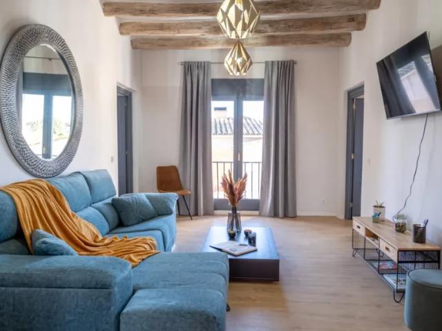 Apartamento en alquiler en Palau, Palau De Santa Eulàlia