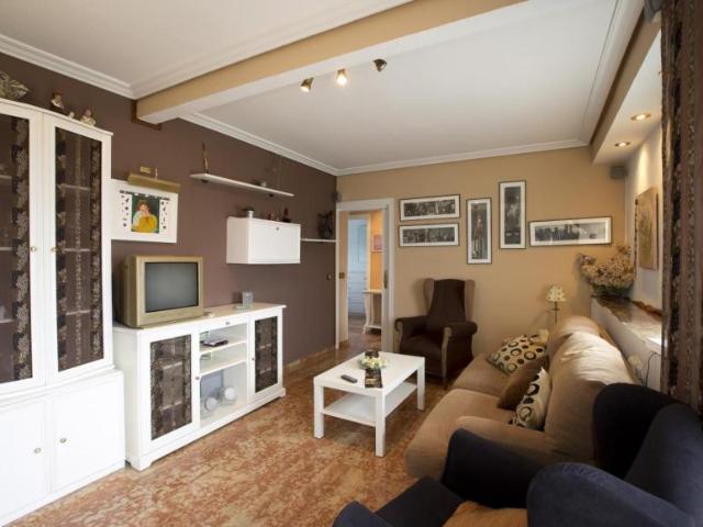 Apartamento en alquiler en San Pablo-Santa Justa, Sevilla