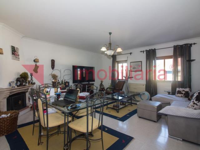 Apartamento venda em Alenquer