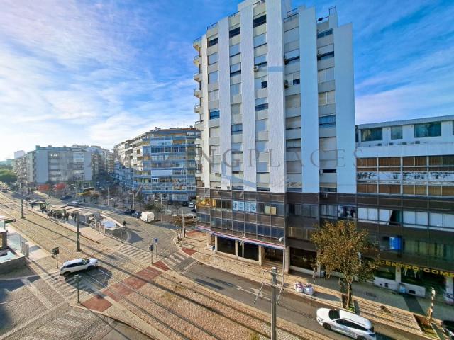 Apartamento alugar em Almada, Setúbal
