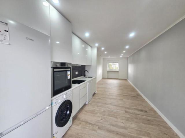 Apartamento venda em Damaia, Amadora
