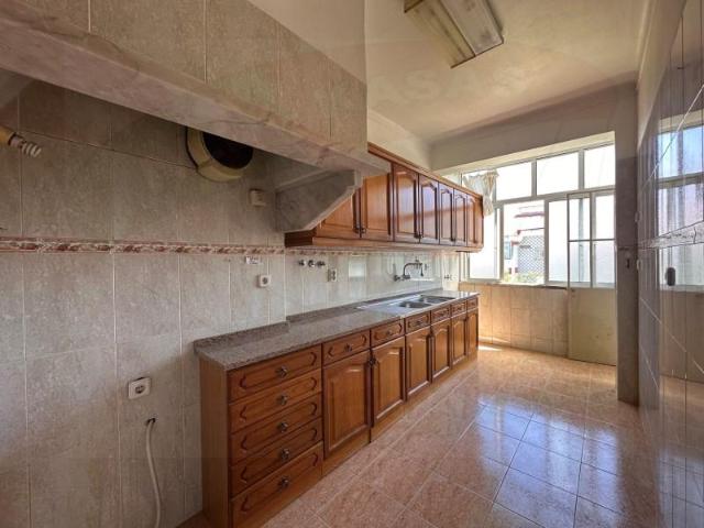 Apartamento venda em Amadora, São Brás