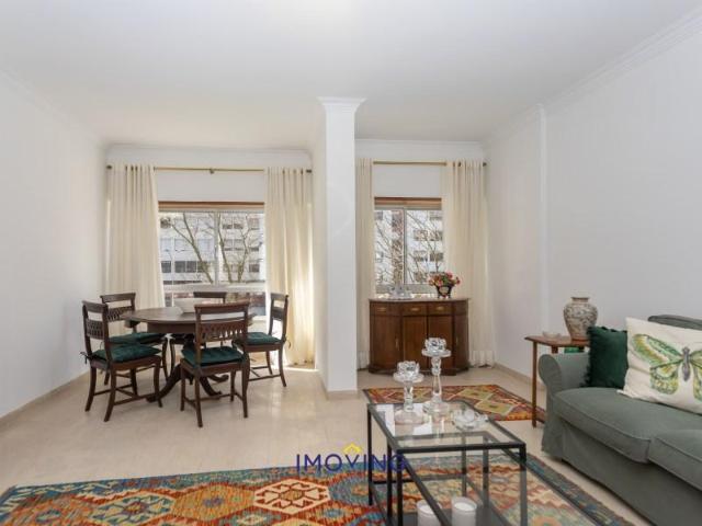 Apartamento alugar em Amadora