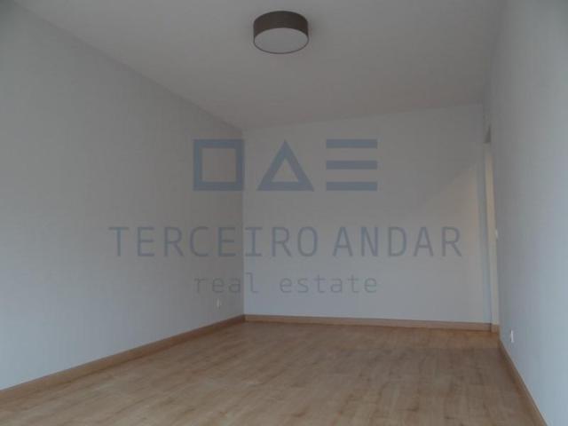 Apartamento alugar em Encosta do Sol, Amadora
