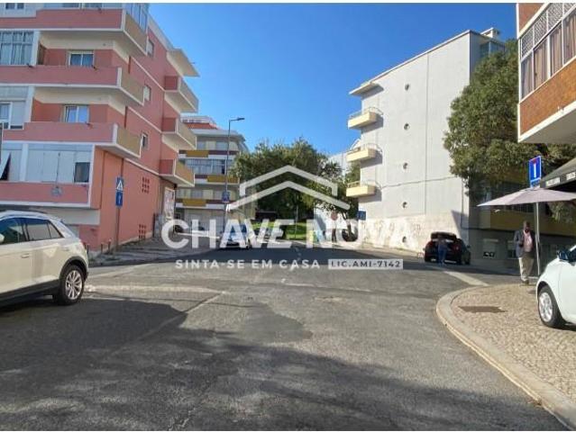 Apartamento venda em Amadora, Lisboa
