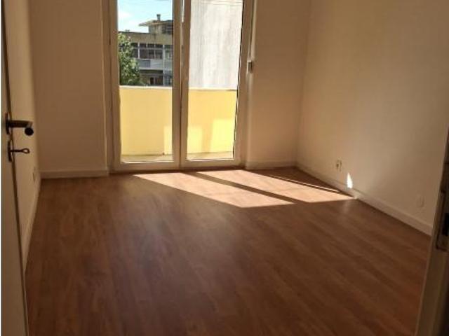 Apartamento alugar em Amadora