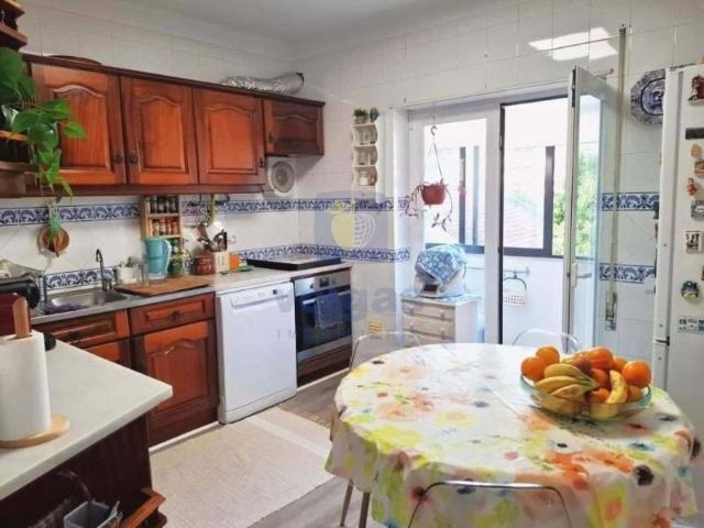 Apartamento alugar em Caldas Da Rainha, Leiria