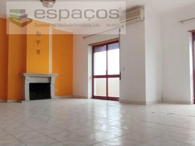 Apartamento venda em Castelo Branco