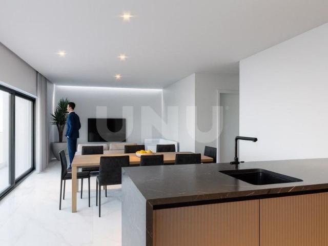 Apartamento venda em Lagoa, Faro