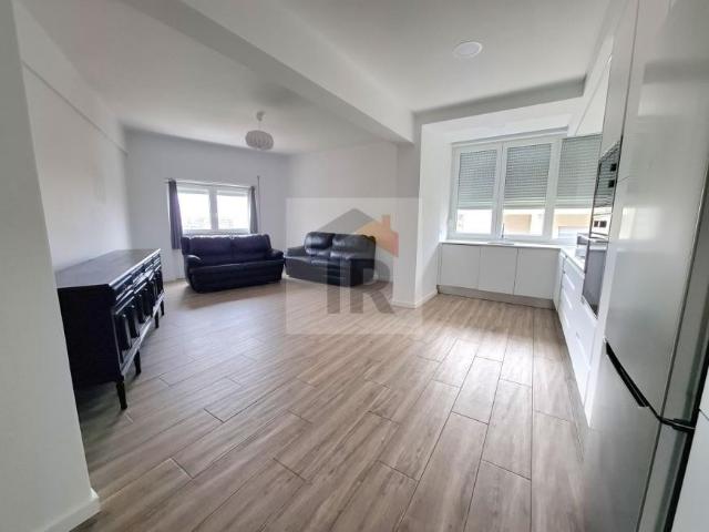 Apartamento alugar em Nossa Senhora do Pópulo, Caldas Da Rainha