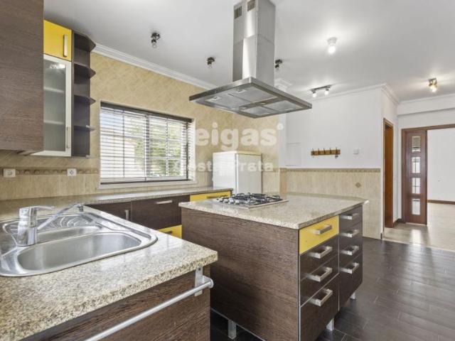 Apartamento venda em Caldas Da Rainha, Leiria
