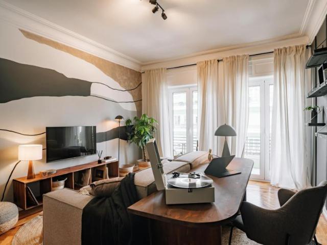Apartamento alugar em Bairro de São Miguel, Lisboa