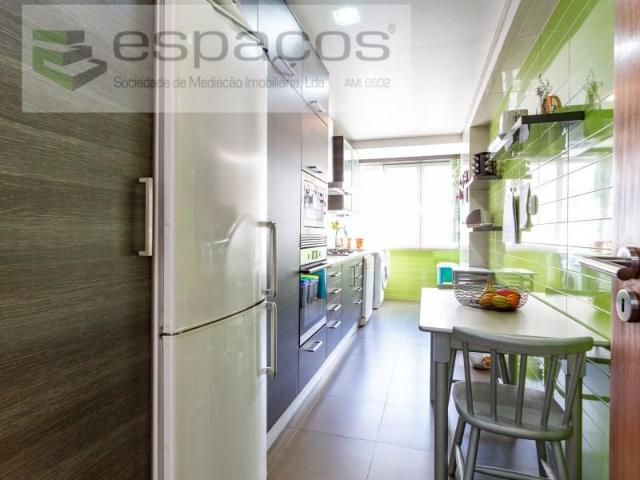 Apartamento venda em Santiago Dos Velhos, Lisboa