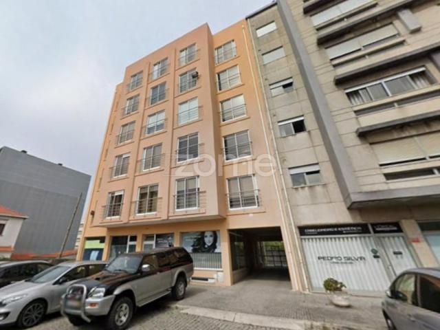 Apartamento alugar em Maia, Gueifães