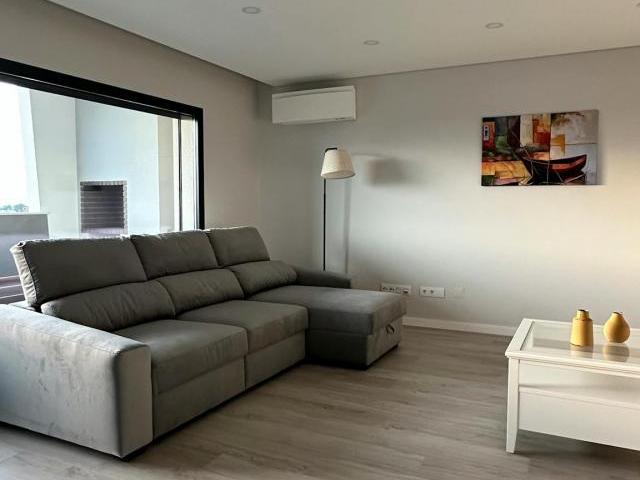 Apartamento alugar em Montijo, Urbanização Alto dos Moinhos