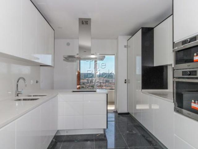 Apartamento venda em Odivelas, Lisboa