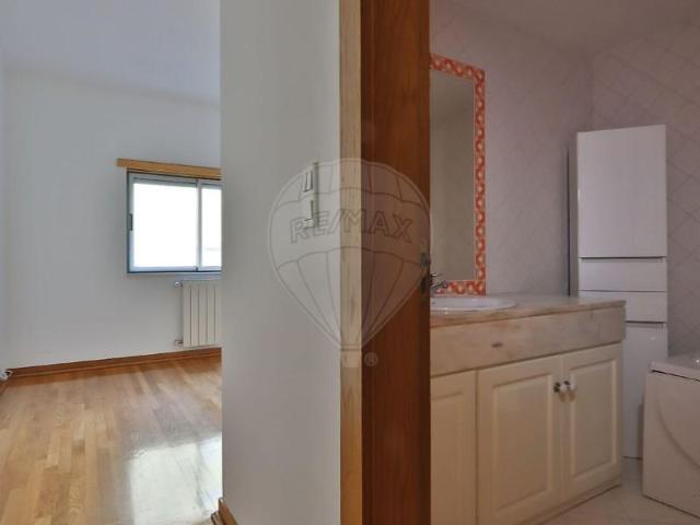 Apartamento alugar em Nova Carnaxide, Oeiras