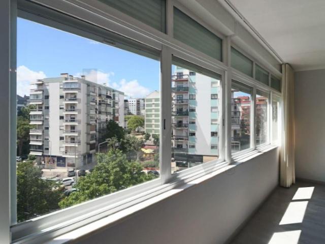 Apartamento alugar em Oeiras, Lisboa