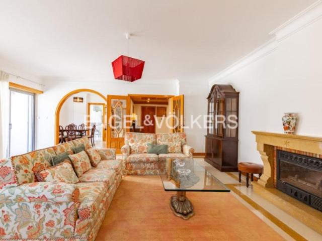 Apartamento alugar em Oeiras, Junça